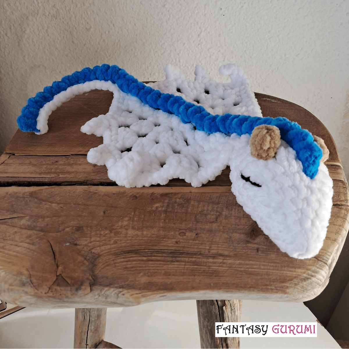 dragon toudoux plat au crochet